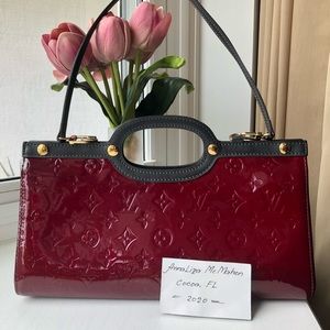 Roxbury Drive Shoulder / Clutch bag